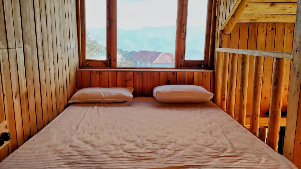 Loghouse At Khajjiar Lake 외부 사진